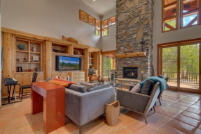 Tranquil Retreat by Tahoe Getaways - 3BR Pet-Friendly Home w Private Hot Tub, Views & HOA Amenities Truckee